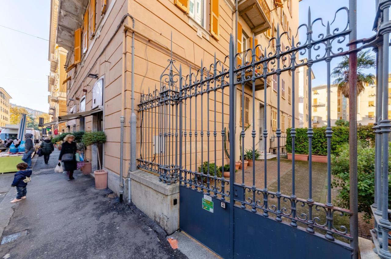 Altido Modern Flat For 6 In The Heart Of Genova Foce Apartamento Exterior foto